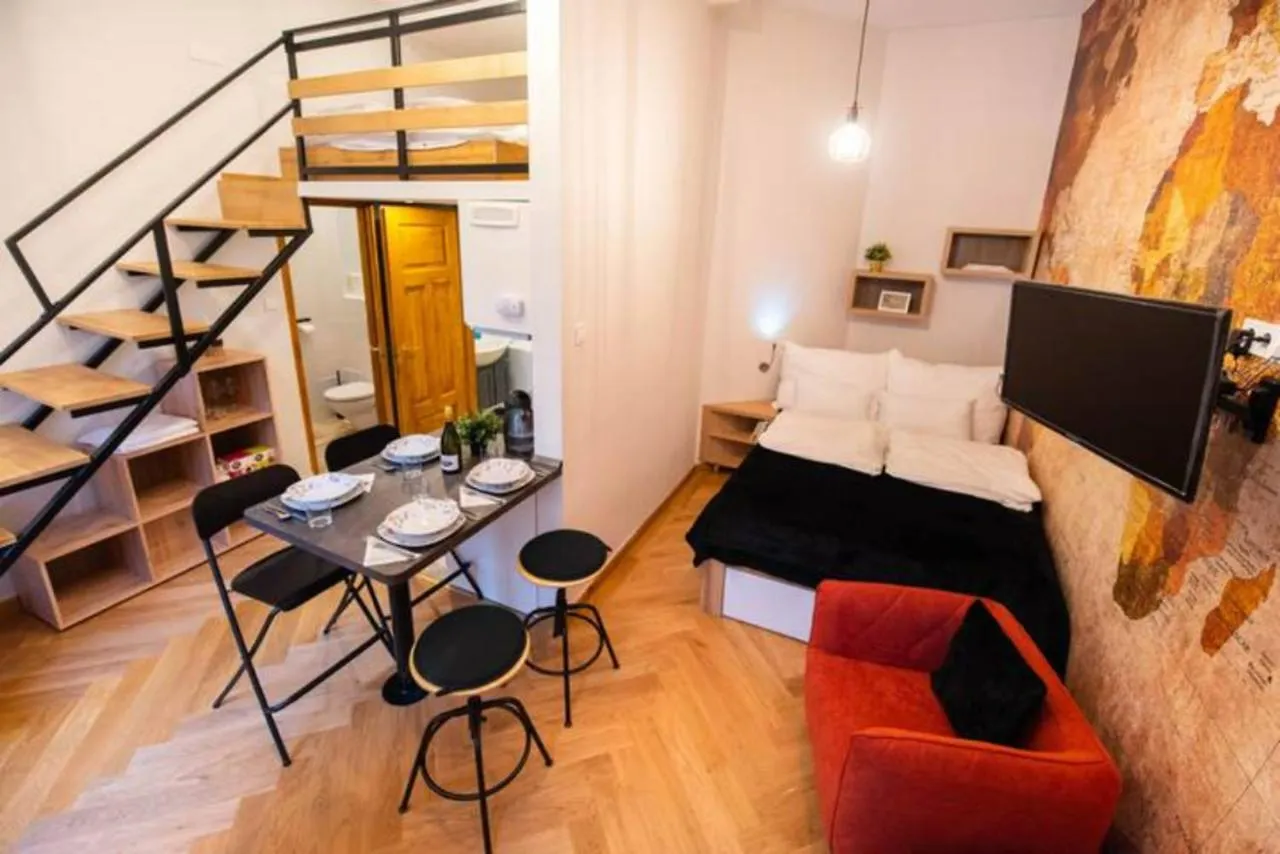 Chic Loft At City Center With Ac location