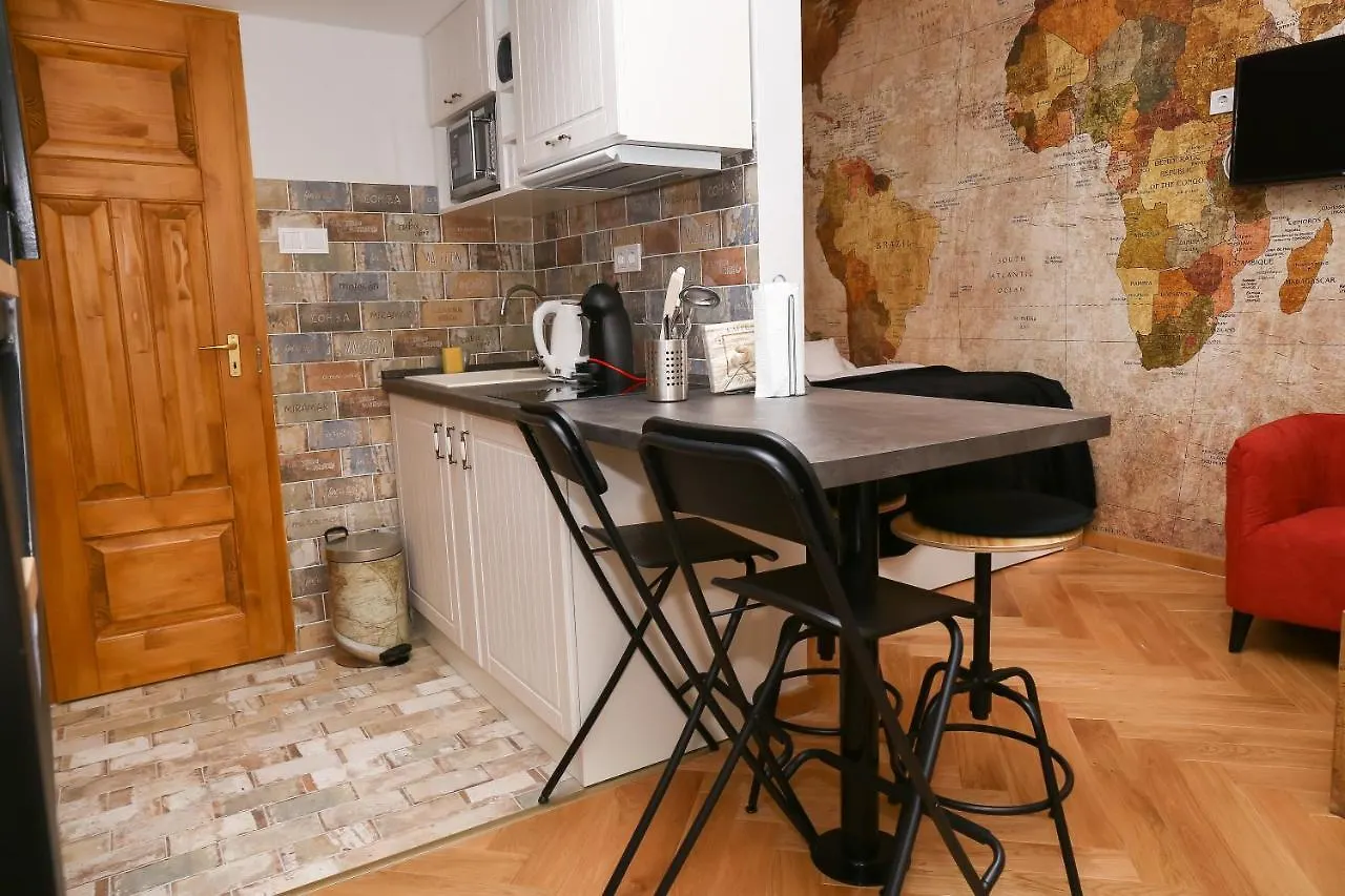 Chic Loft At City Center With Ac Budapest