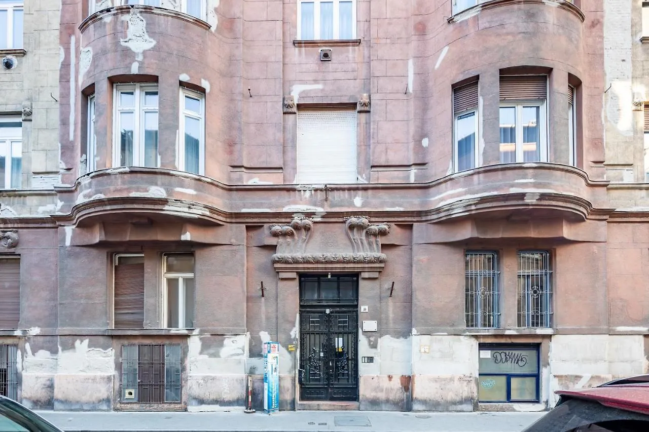 Chic Loft At City Center With Ac Budapest