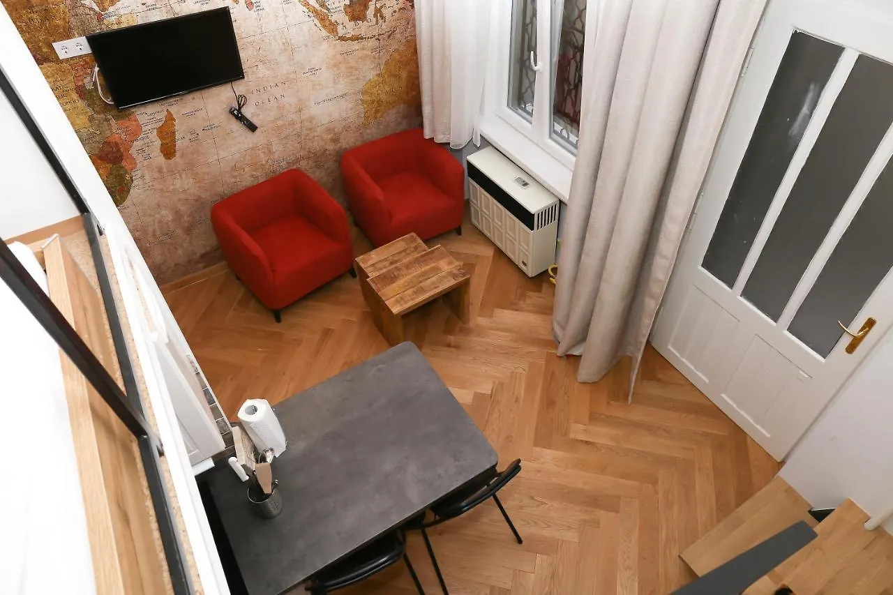 Apartment Chic Loft At City Center With Ac Budapest